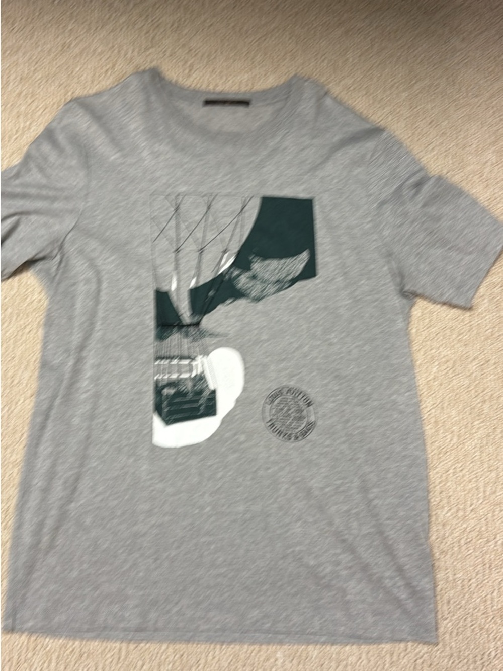 Louis Vuitton Gray Short Sleeve Graphic Crewneck T‑Shirt Size XXL